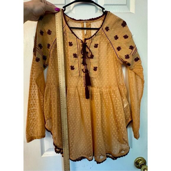 NWOT Free People Roses are Red Embroidered Lace Up Yoke Sheer Peasant Top S - Picture 8 of 11